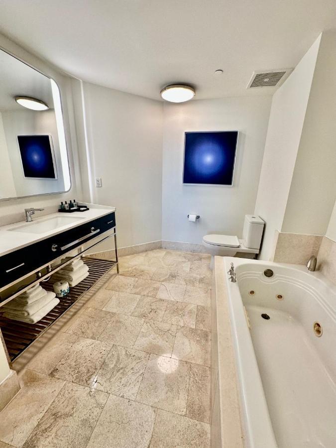 Fontainebleau Miami Beach,Tresor Bagian luar foto