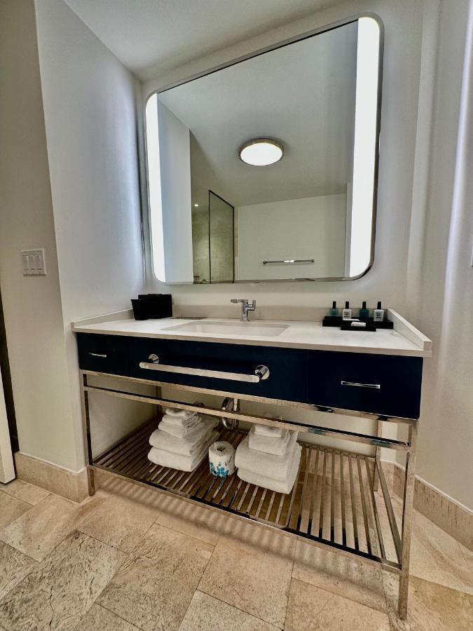 Fontainebleau Miami Beach,Tresor Bagian luar foto